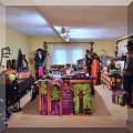 Z06. Halloween decorations. 
